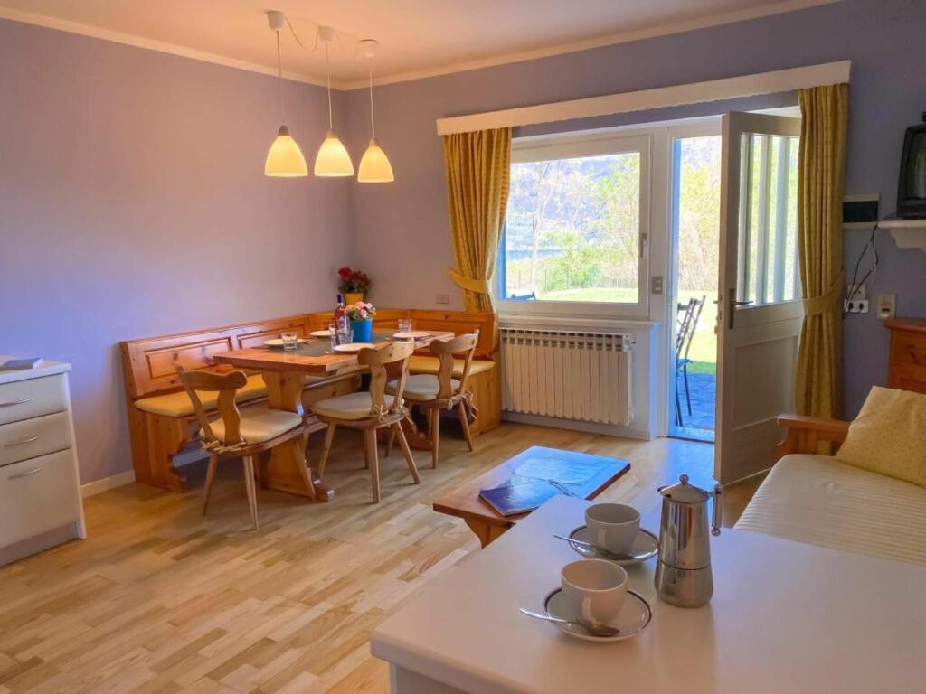 Casa Del Sole 4 Leilighet Colico Eksteriør bilde
