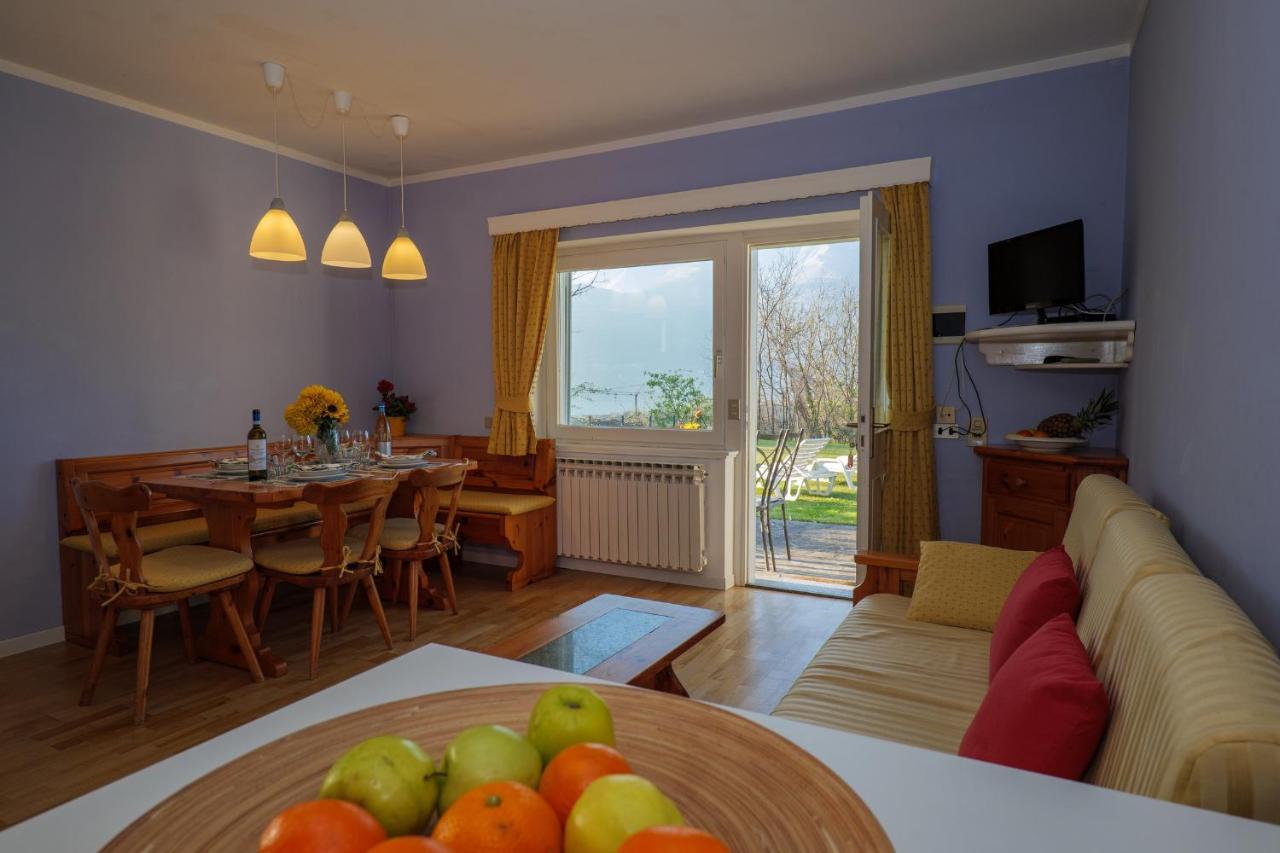 Casa Del Sole 4 Leilighet Colico Eksteriør bilde